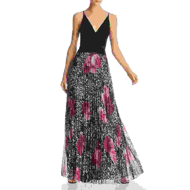 Evening dress for glamorous affair-Aqua Women's Pleated Floral & Animal Print Gown Exclusive Black