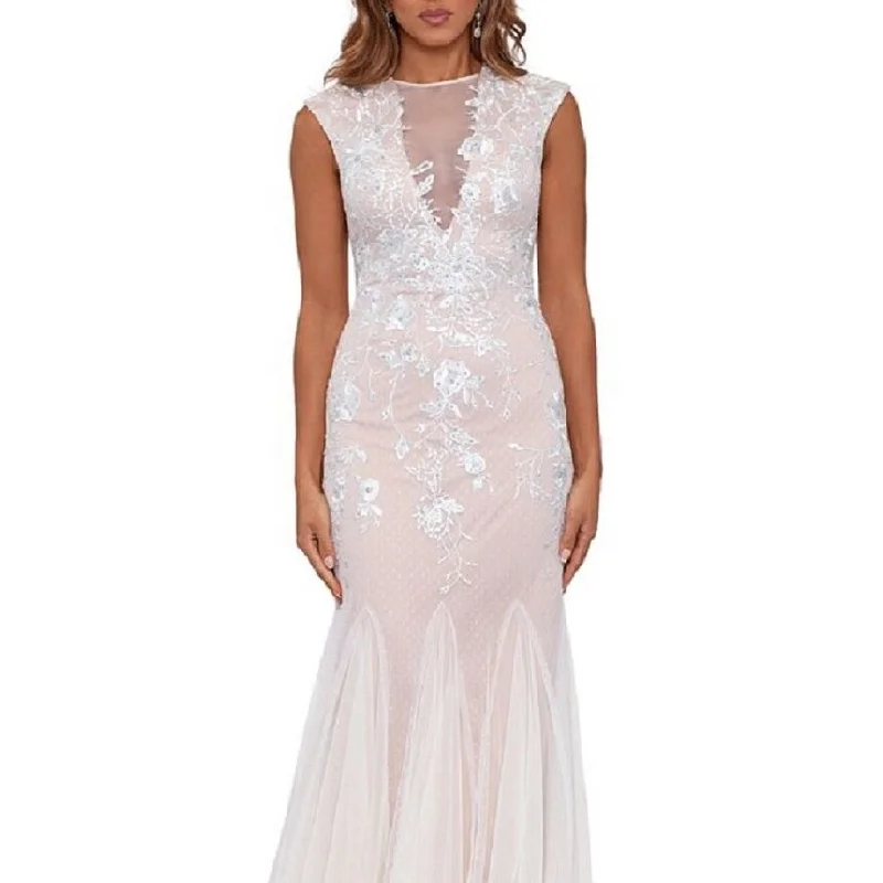 Evening dress with luxurious silk-Betsy & Adam Women's Embroidered Mesh Gown White Size 10