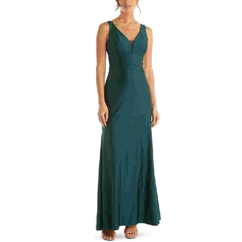 Evening dress for formal evening gathering-Morgan & Company Juniors' Cutout Gown Green Size 3