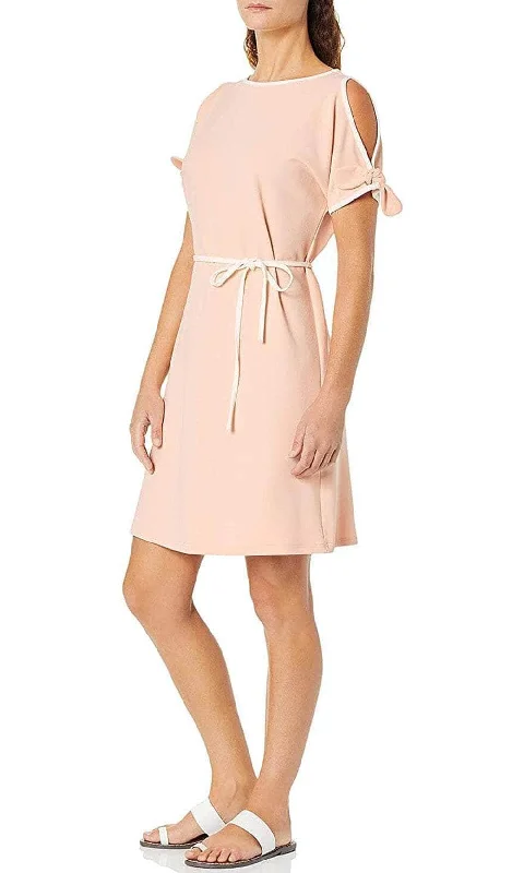 Party dress for a chic birthday celebration-Sharagano HW8S12H210 - Ribbon Tie Plain Cocktail Dress